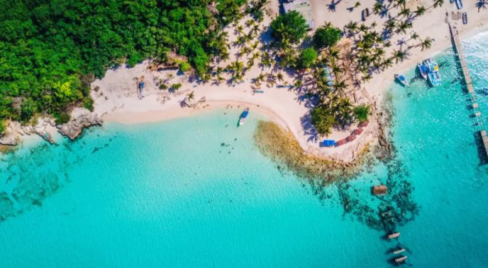 Private Catamaran Cruise to Saona Island